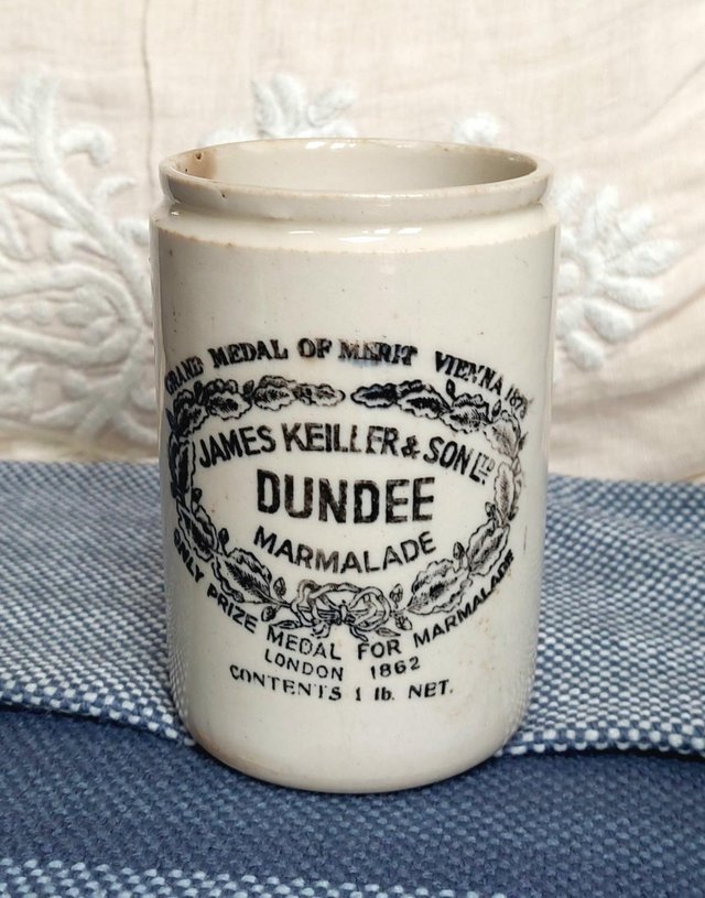 Preview of the first image of Rare James Keiller & Son Dundee Marmalade stoneware crock.