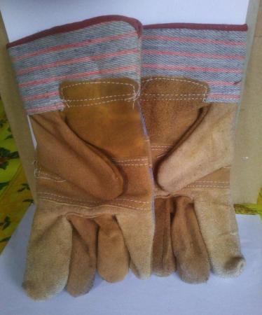 Image 2 of 1 x pair work/garden gloves ( Medium ) £3 or 2 pair for £5