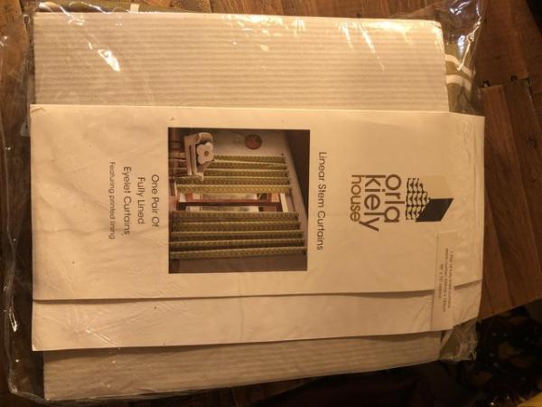 Image 3 of Orla Kiely linear stem fully lined eyelet curtains new