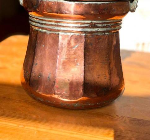 Image 3 of HEAVY ANTIQUE COPPER CAULDRON WITH WROUGHT IRON HANDLE