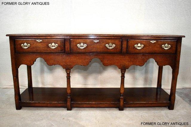 Image 101 of TITCHMARSH AND GOODWIN OAK DRESSER BASE SIDEBOARD HALL TABLE