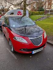 Preview of the first image of 2013 Chrysler Ypsilon Black and Red.