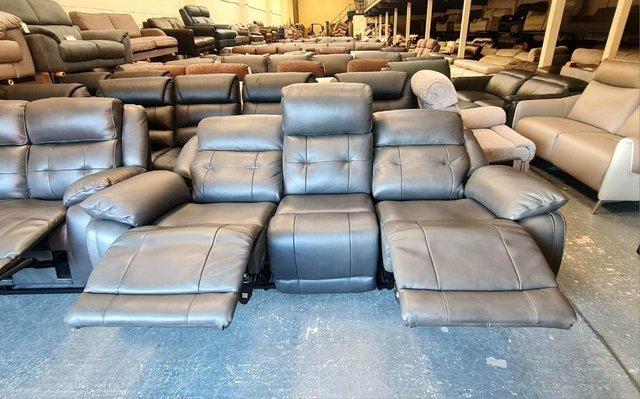 Image 12 of La-z-boy El Paso grey leather recliner 3+2 seater sofas
