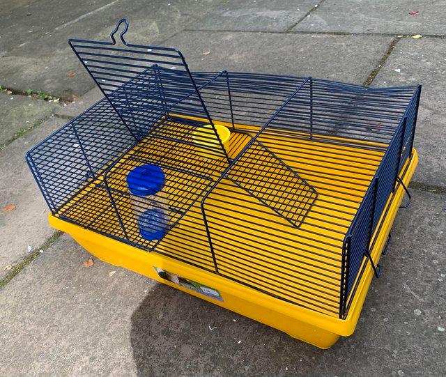 Preview of the first image of Slavic gerbil / hampster cage & carry box.