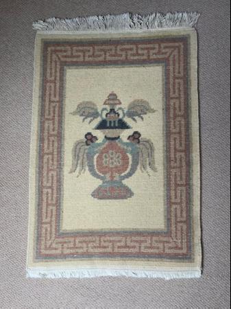 Image 2 of Tibetan 100% wool rug - reversible