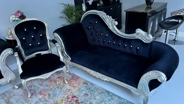 Image 2 of Set of 5 French velour sofas