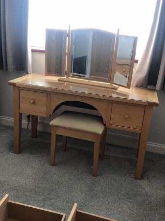 Image 2 of DRESSING TABLE IN SOLID ALDER WOOD WITH TRIPLE MIRROR AND ST