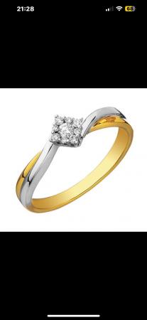 Image 3 of Gold/white gold 9 diamond ring