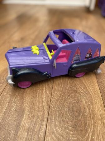 Image 2 of Vampirina Car with sounds from the show