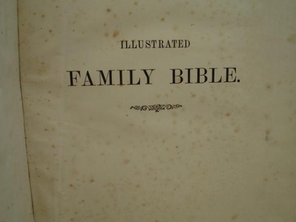 Image 1 of Vintage Bibles x 2 collection only as to heavy to post.