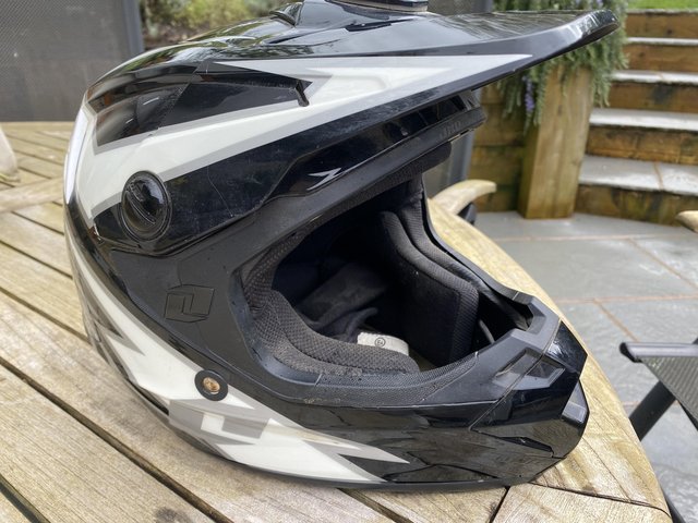 Preview of the first image of Child’s ATOM BMX helmet.