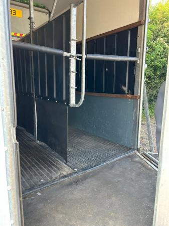Image 6 of Deauville Horse Trailer