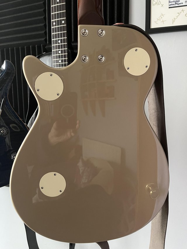 Preview of the first image of Gretsch G2215-P90 - Sahara Metallic - Mint.
