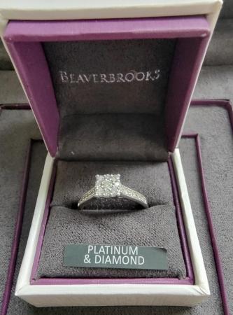 Image 1 of BEAUTIFUL BEAVERBROOKS PLATINUM .32ct DIAMOND ENGAGEMENT RIN