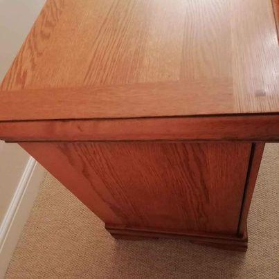 Image 5 of Immaculate Solid Oak TV or Games Storage Cabinet Cupboard
