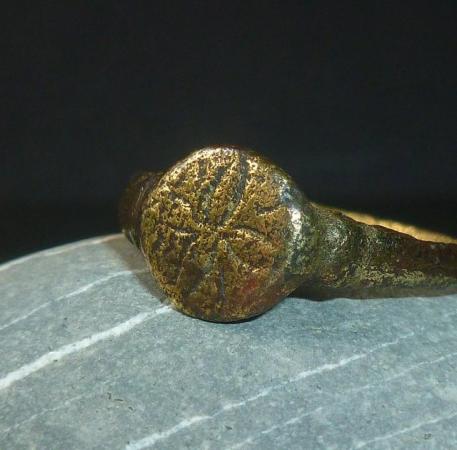 Image 5 of Ancient Antique Genuine Medieval Bronze Ring (5125)