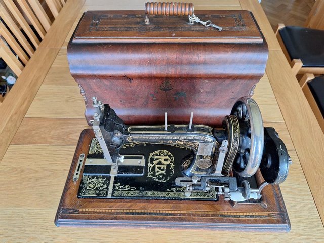 Preview of the first image of Vintage Rex Manual Sewing Machine.