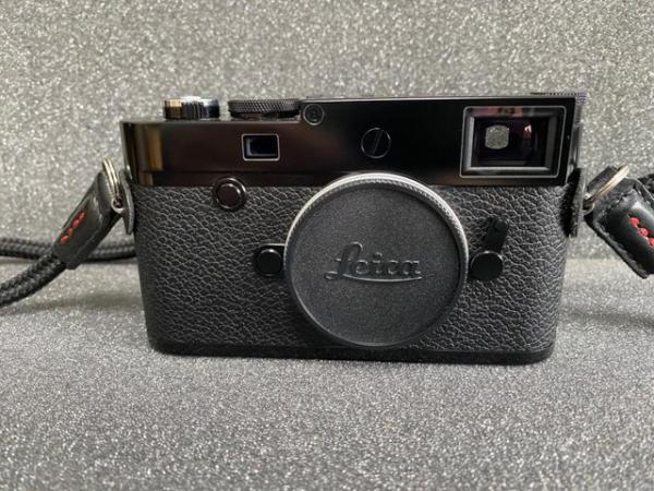 Image 3 of Leica M10R Black Paint