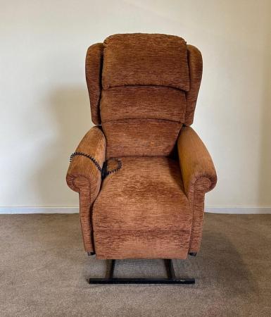 Image 5 of PETITE ELECTRIC RISER RECLINER BROWN CHAIR ~ CAN DELIVER