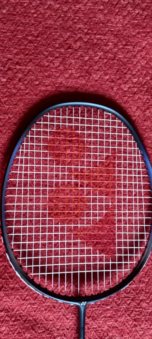 Preview of the first image of Yonex Isometric 90 Light Badminton Racket.