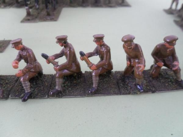 Image 13 of 156 figures First World War British soldiers 40mm Metal.