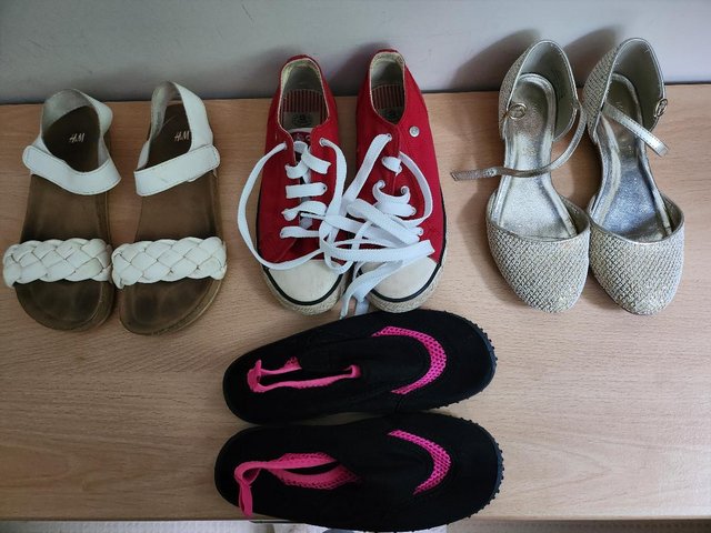 Preview of the first image of Selection of girls shoes x5 pairs size 2.