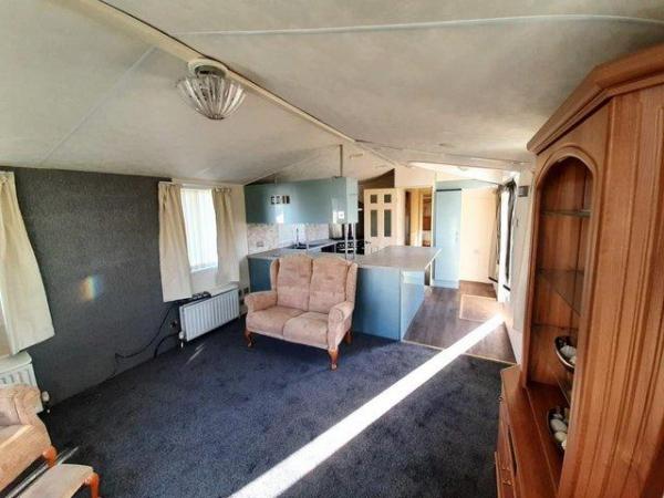 Image 3 of 2005 Willerby Vogue Holiday Caravan For Sale North Yorkshire