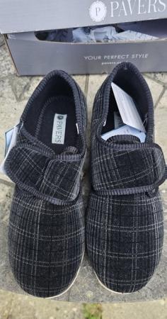 Image 1 of Men's Paver Slippers  (size 11 UK)
