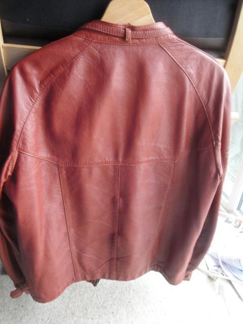 Preview of the first image of Tan/Brown Leather Jacket 44" chest. Used (C360).