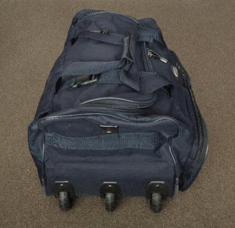 Image 5 of Lanza Navy Blue Wheeled Holdall With Retractable Handle
