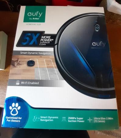 Image 3 of Eufy Robovac G20 - Boxed, clean, all parts, working vacuum