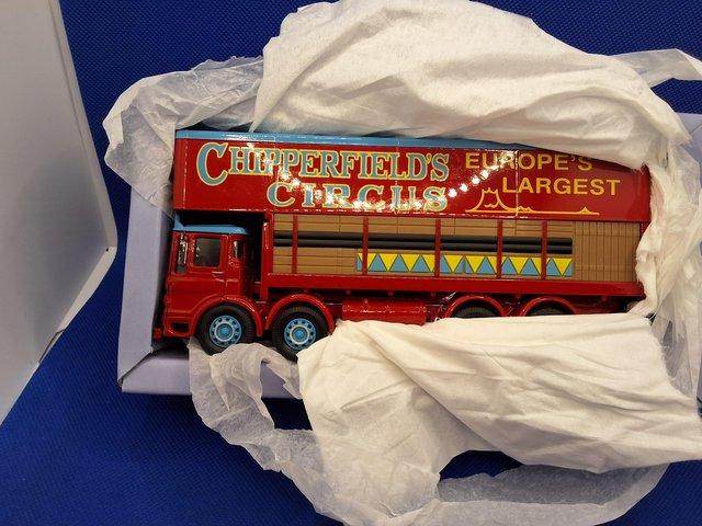 Preview of the first image of Corgi classics 97896 Chipperfields circus.