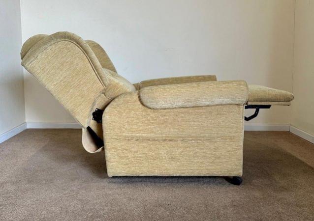 Image 15 of LUXURY ELECTRIC RISER RECLINER STRAW CHAIR MASSAGE DELIVERY