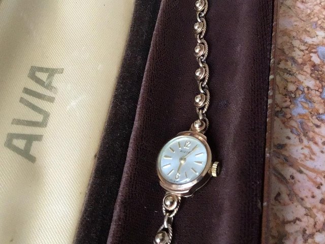 Preview of the first image of 9ct Gold Hallmarked Ladies Watch Avia 17 Jewels in box.