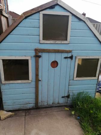 Image 1 of 6ft wendy house. Need gone ASAP