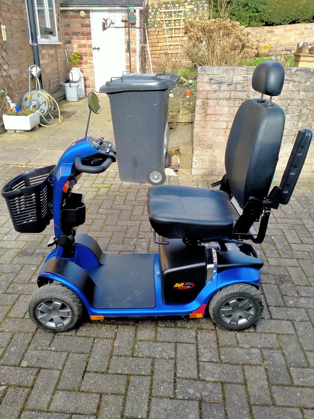 Preview of the first image of Pride colt2.0 deluxe mobility scooter.