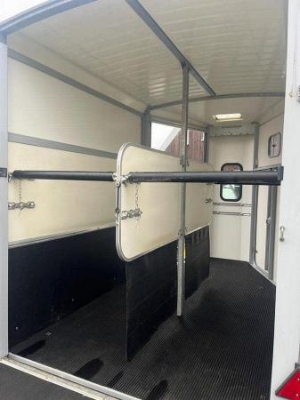 Image 1 of ifor williams 511 horse trailer