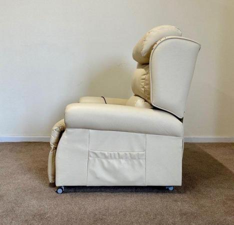 Image 15 of ELECTRIC RISER RECLINER DUAL MOTOR CHAIR LEATHER CAN DELIVER