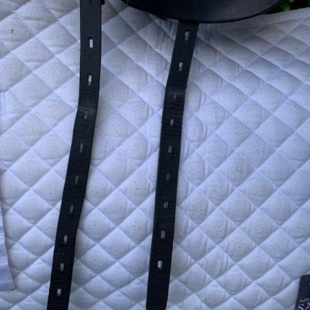 Image 4 of Kent & Masters 17.5 S-Series Dressage surface saddle(s3181)