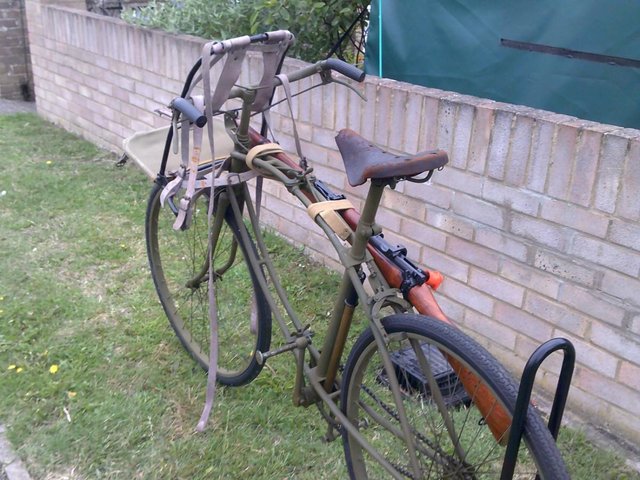 FOR SALE BSA PARATROOPERS BICYCLE - £2,500 ovno