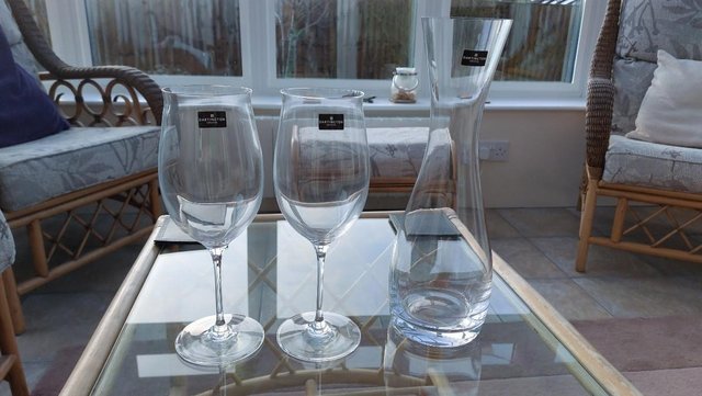 Image 3 of Dartington Crystal Decanter & Wine Glasses