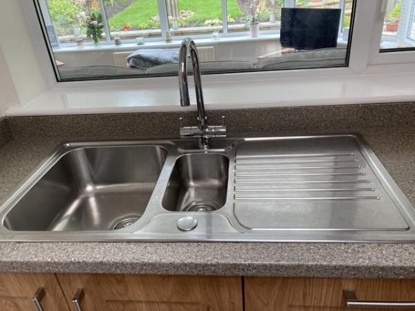 Image 1 of Stainless steel sink unit with tap
