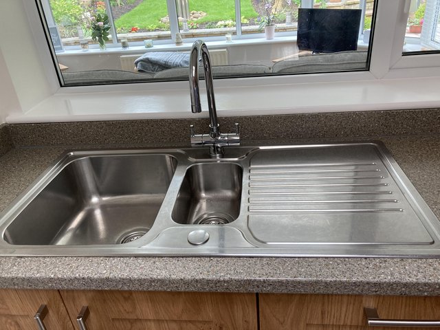 Preview of the first image of Stainless steel sink unit with tap.