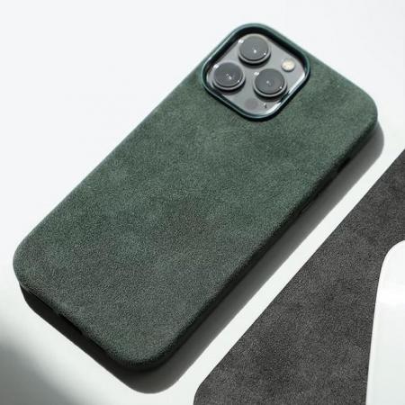 Image 3 of I phone 15 pro max case green