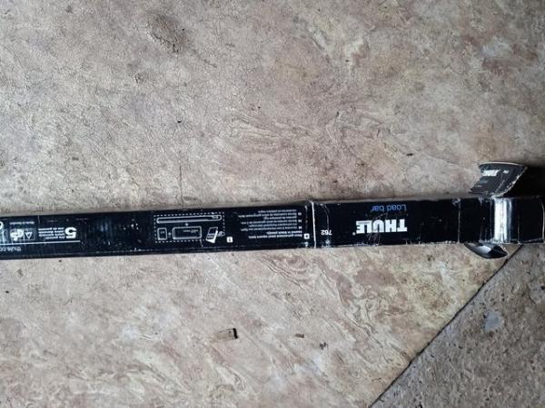 Image 1 of Thule square roof bars for cars