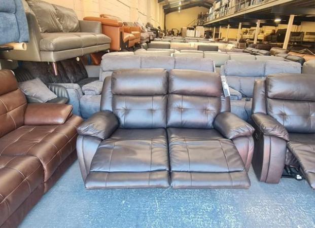 Image 11 of La-z-boy brown leather electric recliner 3+2 seater sofa