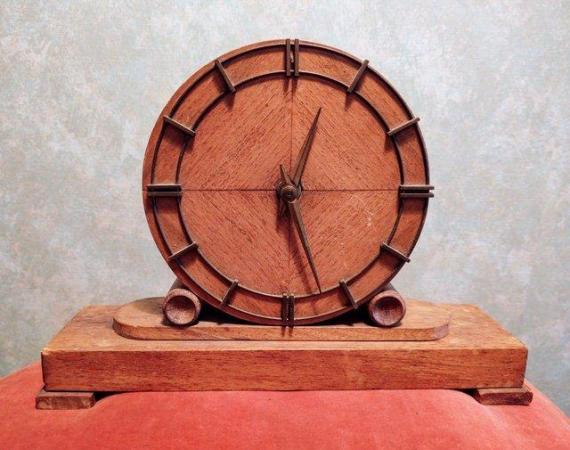 Image 1 of An Art Deco Hardwood Veneered Clock