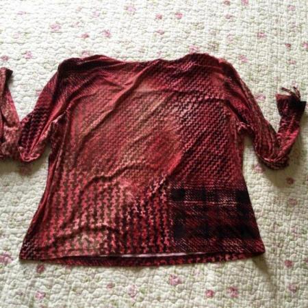 Image 2 of Size L KLASS Silky Stretchy Adjustable Sleeve Top - Gorgeous