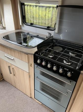 Image 10 of 2012 Coachman Wanderer Lux 15/2Probably the best on offer