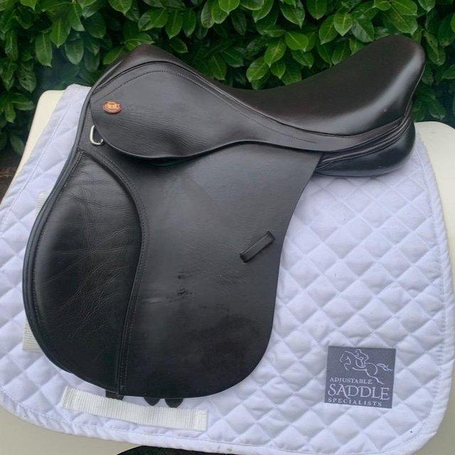 Preview of the first image of Kent And Masters 16 inch pony saddle.